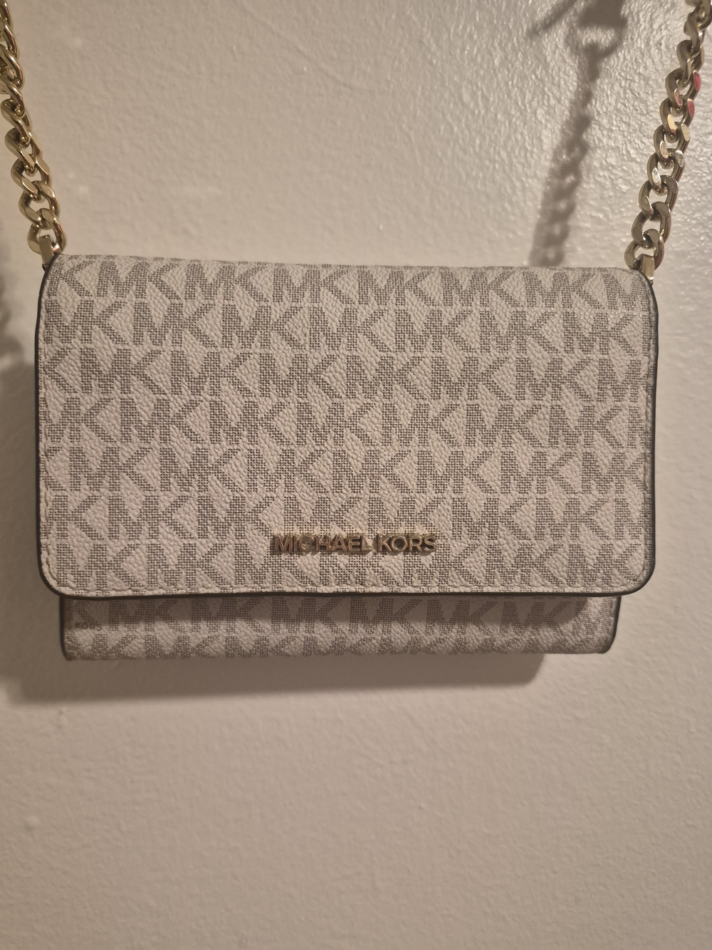 Michael Kors Signature Crossbody Wallet - Light Gray & Gold